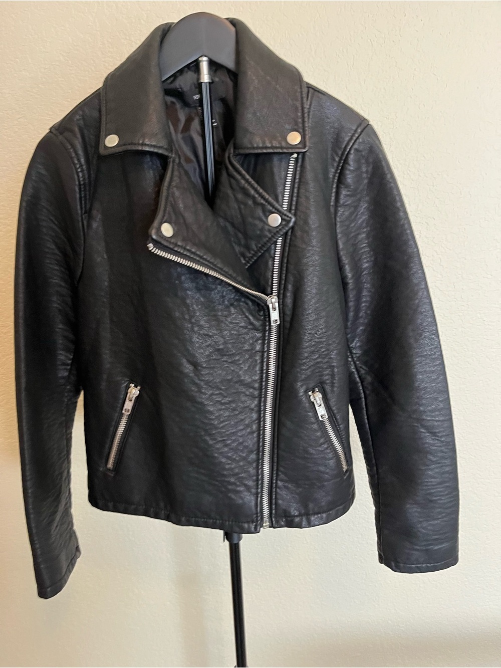 Womens Black Faux Leather Moto Jacket - Classic Biker Style